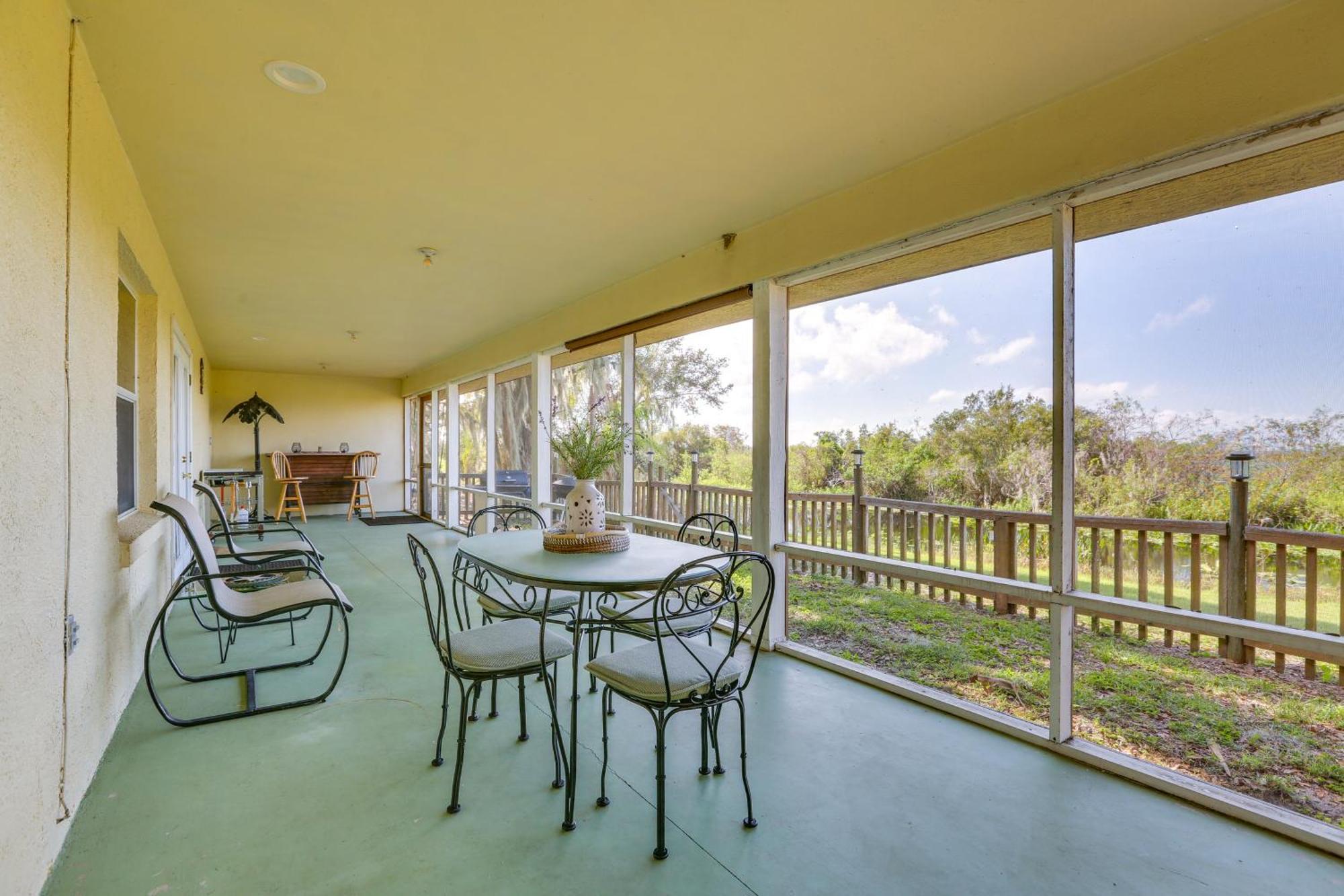 Lush Lorida Home On Lake Istokpoga Sebring Exterior photo